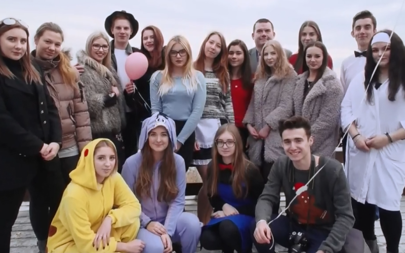 Filmik studniówkowy kl. 4H – technik hotelarstwa