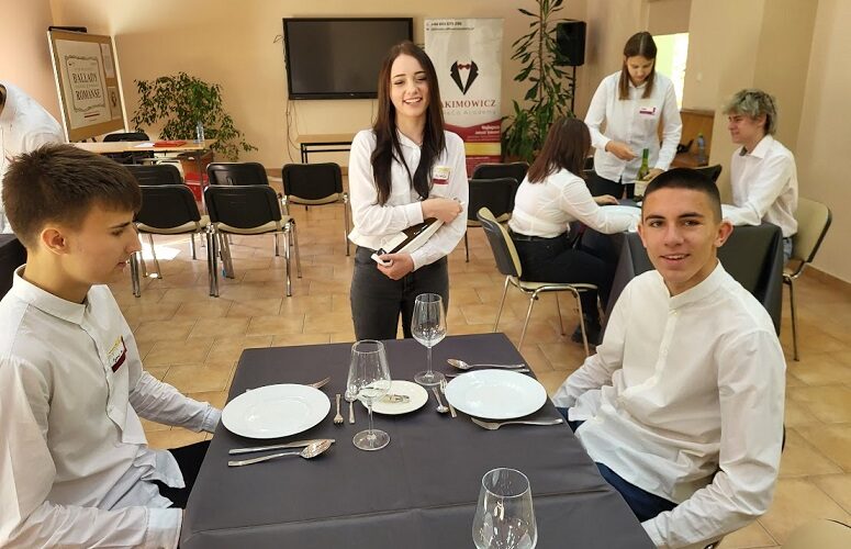 Podstawowy kurs kelnerski