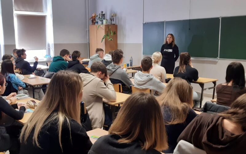 Młodzież z prawem na cz@sie