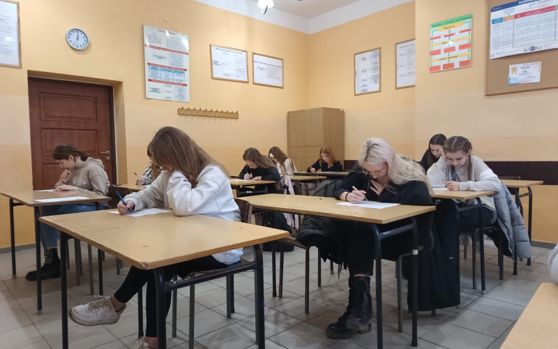 Szkolny etap XI edycji konkursu „Poznaj swoje prawa w pracy”