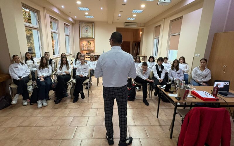 Podstawowy kurs kelnerski